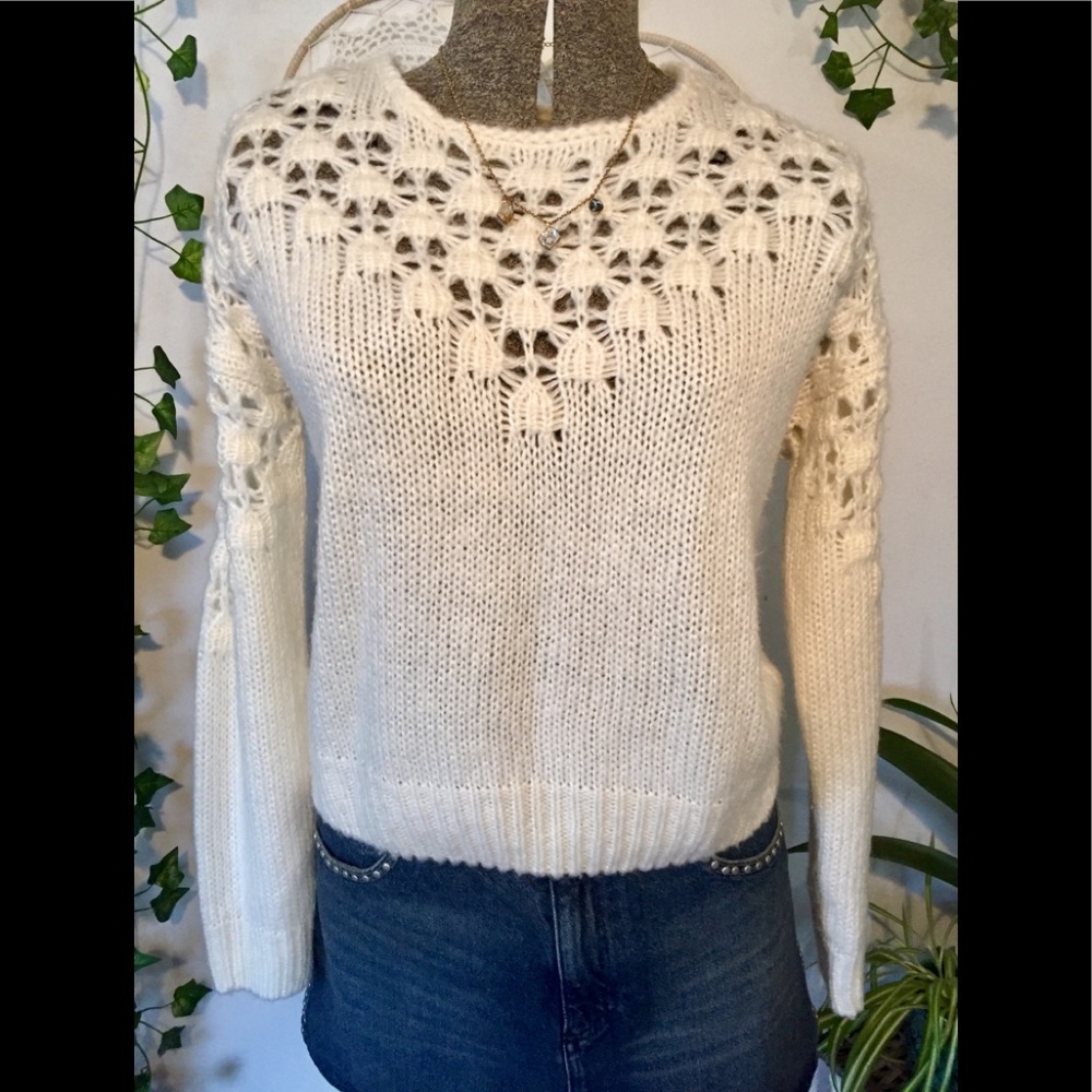 White knit sweater